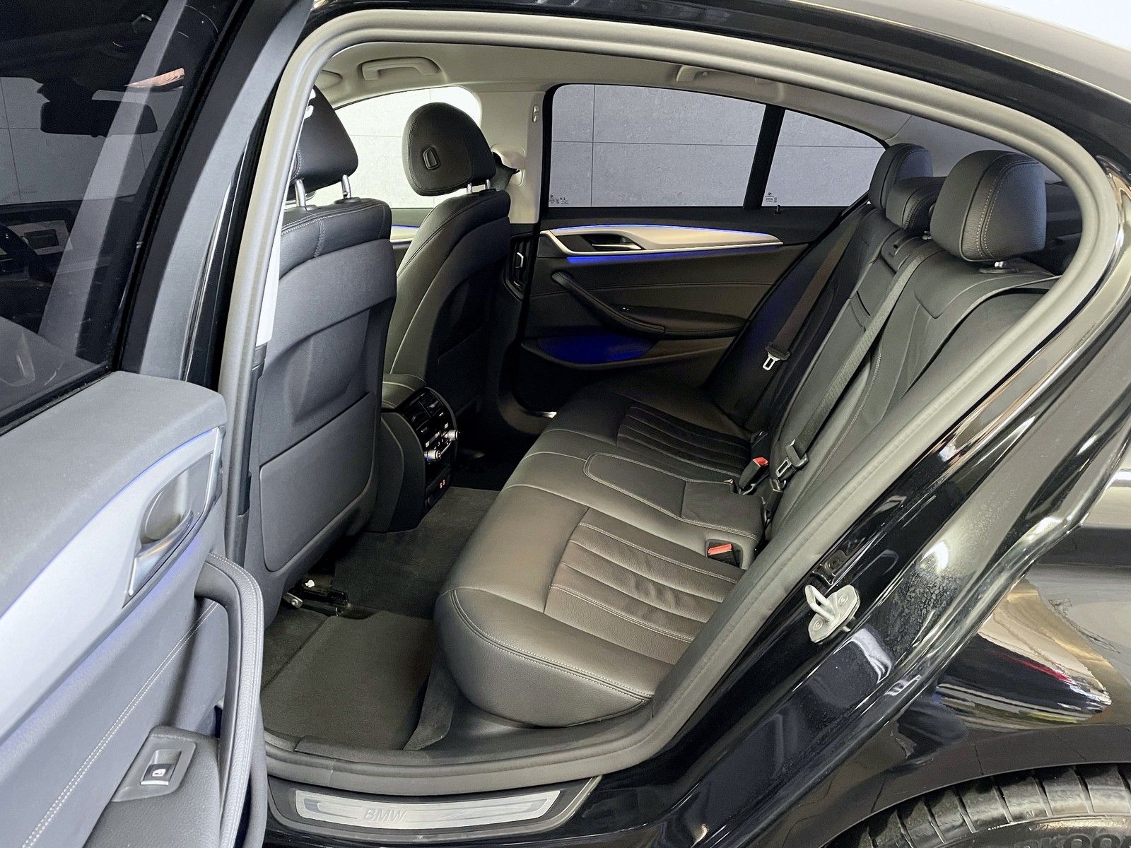 BMW 540 540i adap.LED+Live-Cockpit+4xSitzh+Connect+
