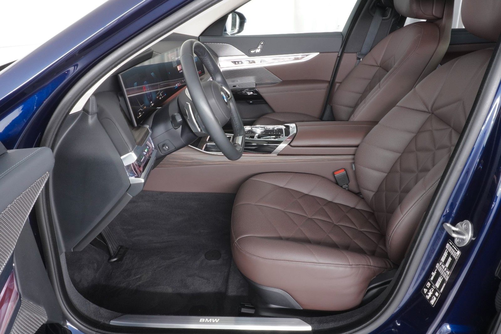 BMW 740 740 d xDrive Design Pure Excellence Innovation