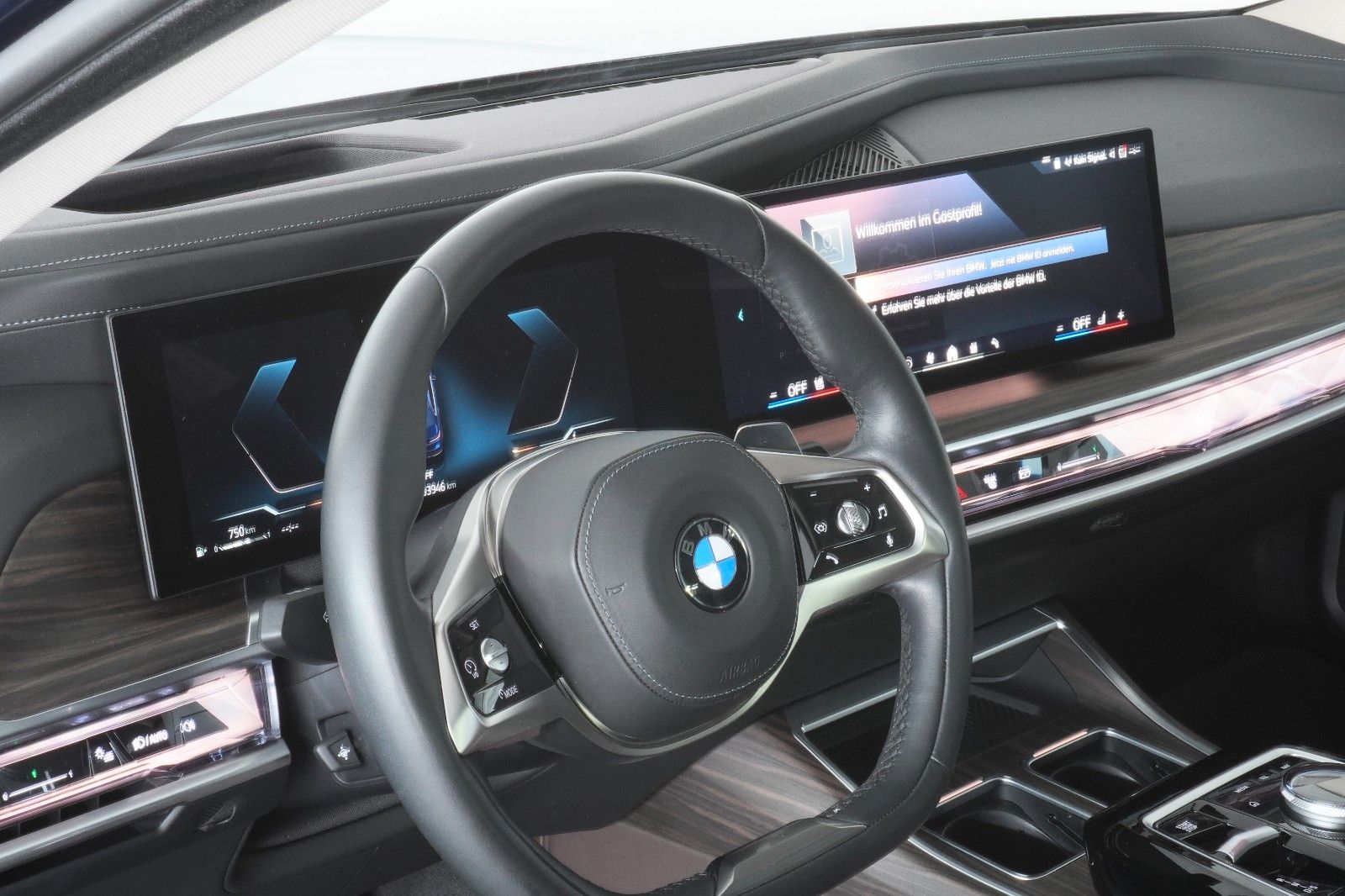 BMW 740 740 d xDrive Design Pure Excellence Innovation