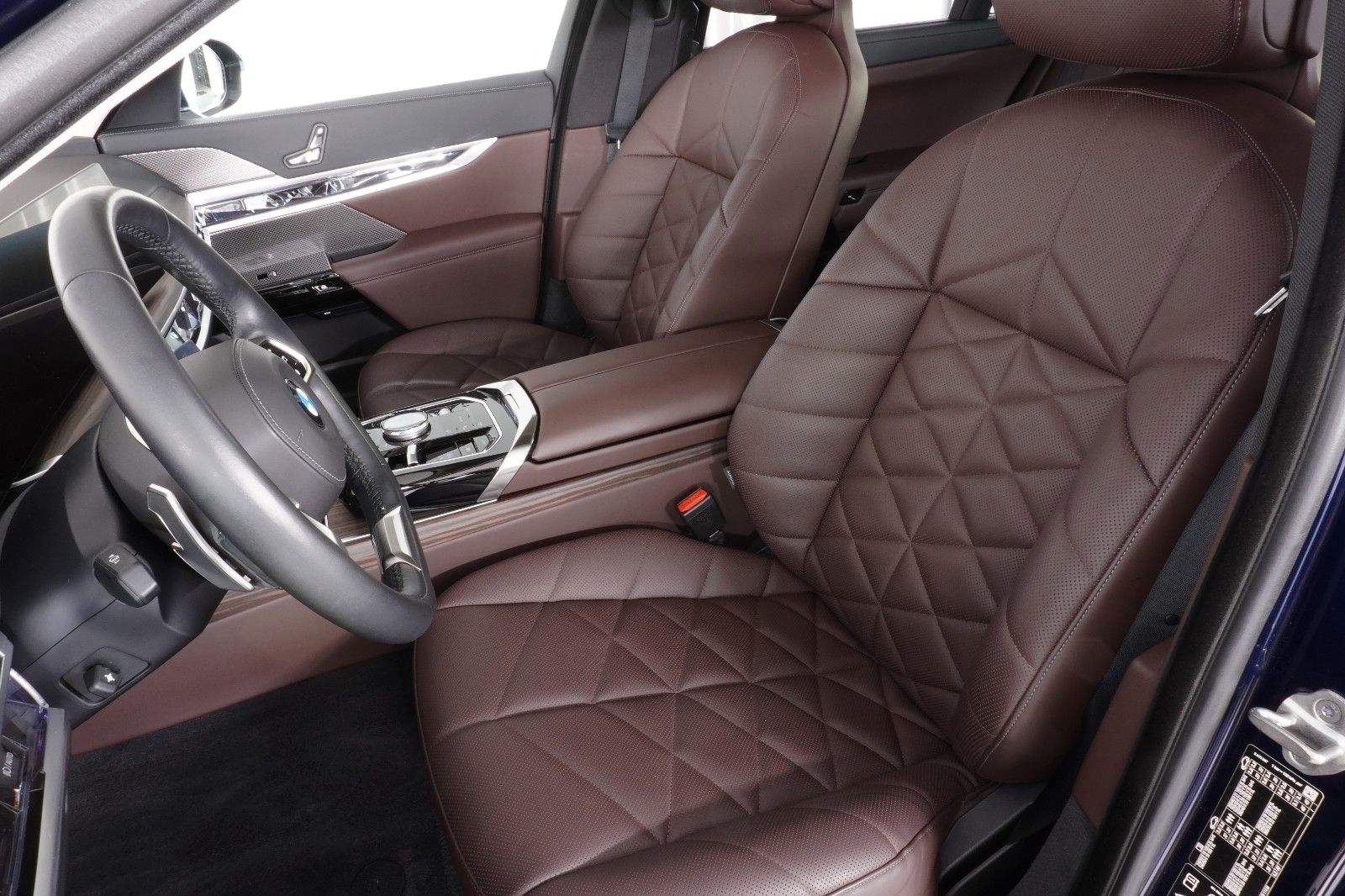 BMW 740 740 d xDrive Design Pure Excellence Innovation