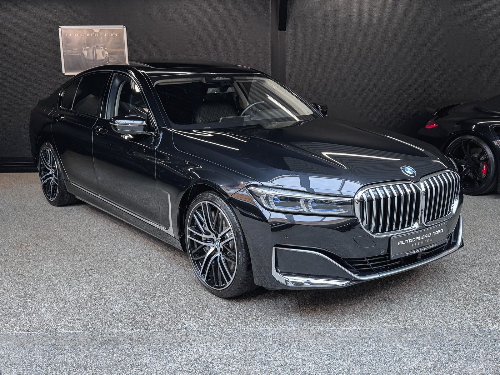 BMW 750 750 i xDrive Laser+TV+HeadUp+InnoPaket