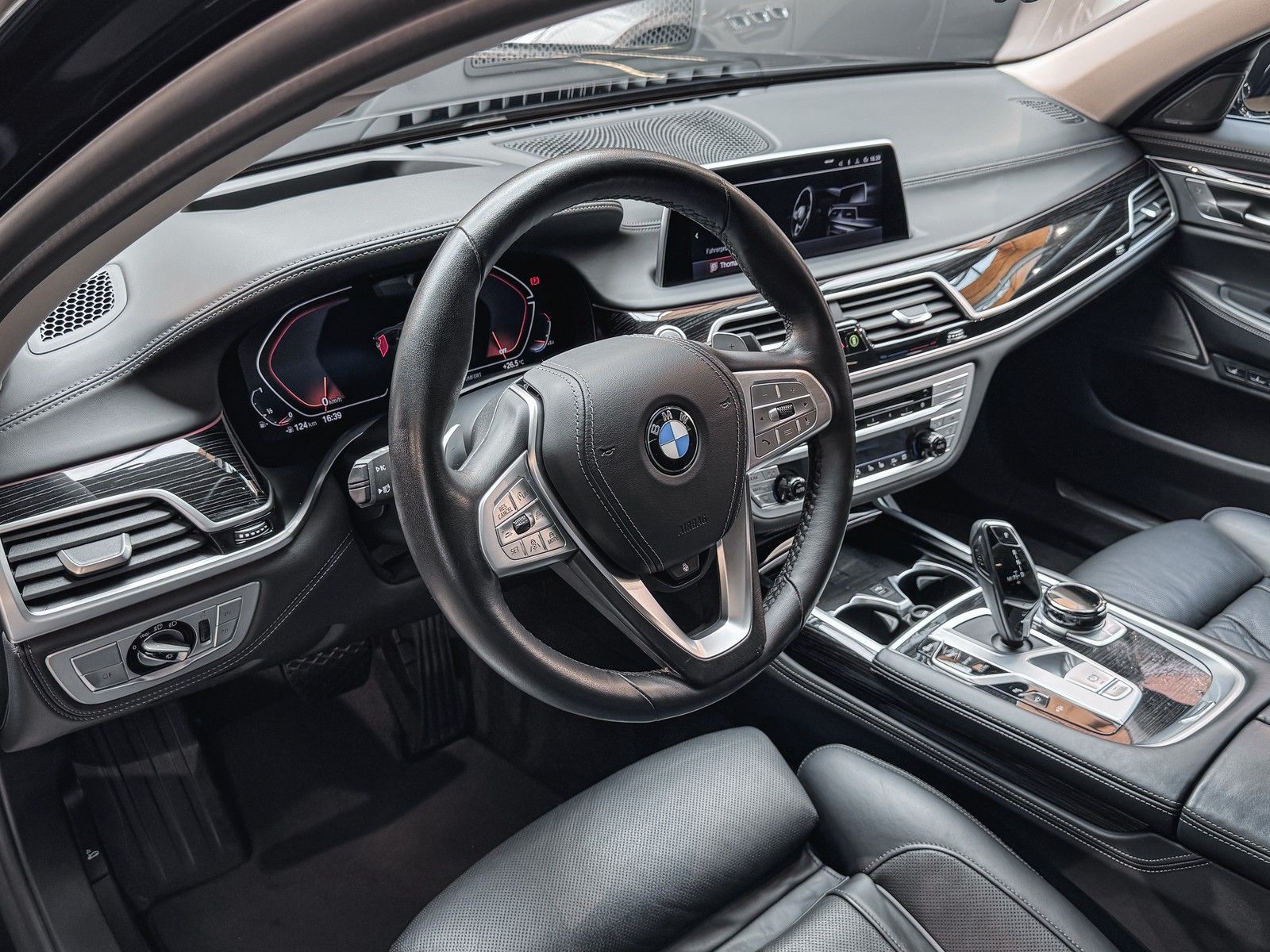 BMW 750 750 i xDrive Laser+TV+HeadUp+InnoPaket