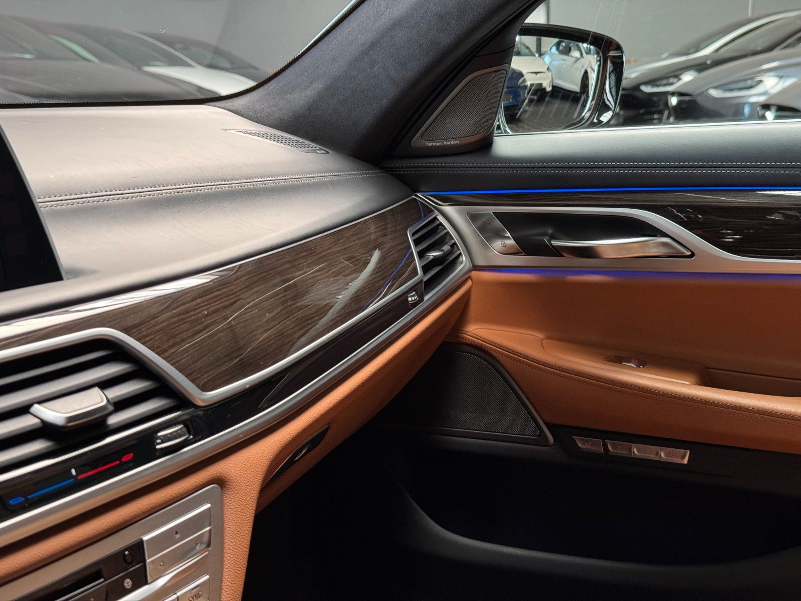 BMW 750 750d xDrive 3xM | MASSAGE | LASER | SOFTCLOSE |