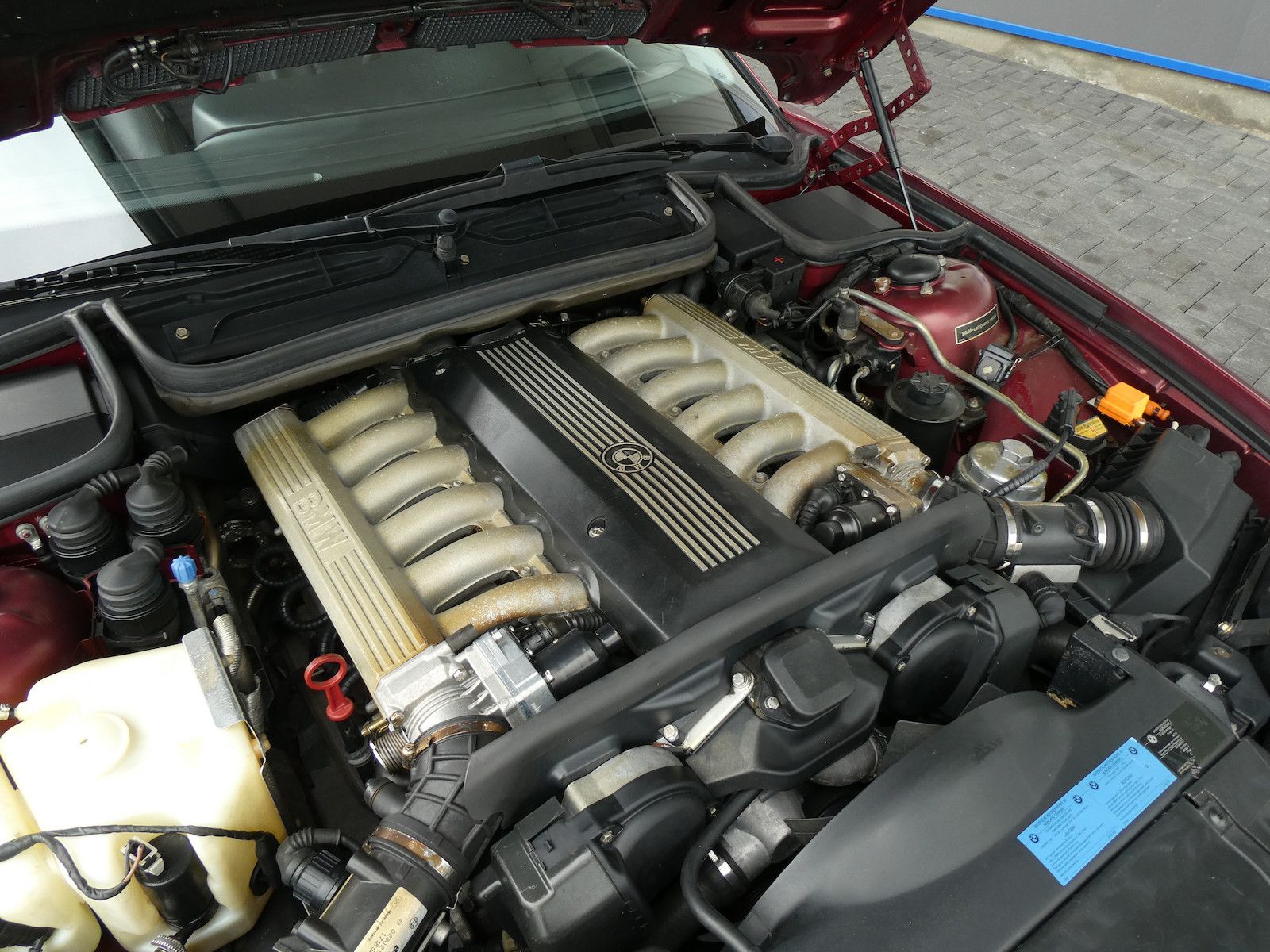 BMW 850 850i (E31), deutsche Erstauslieferung