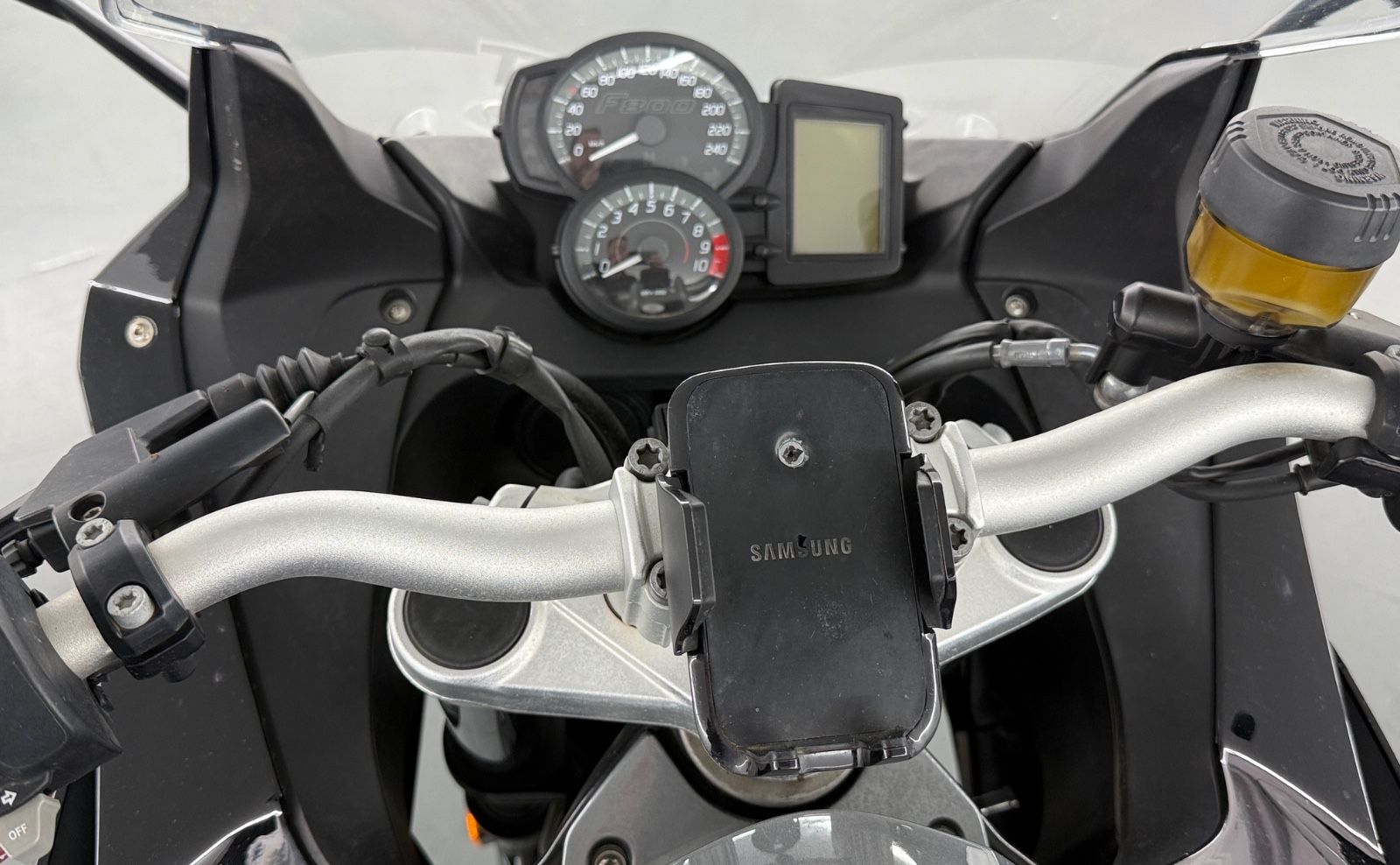 BMW F 800 GT Griffheizung Komfortpaket