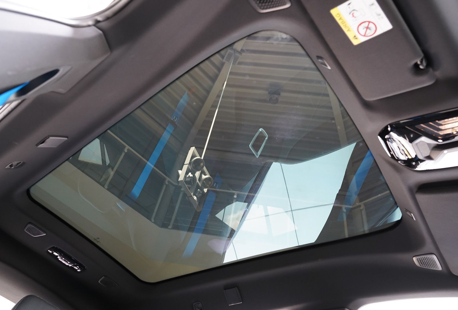 BMW iX iX Pano Sky M Soport Laser B&amp;W AHK Driv Prof