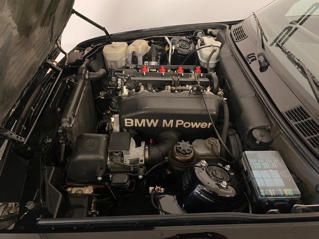 BMW M3 E30 M3 Sport Evolution