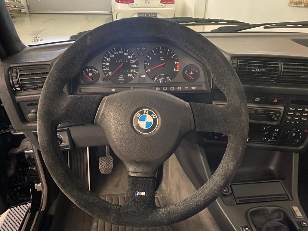 BMW M3 E30 M3 Sport Evolution