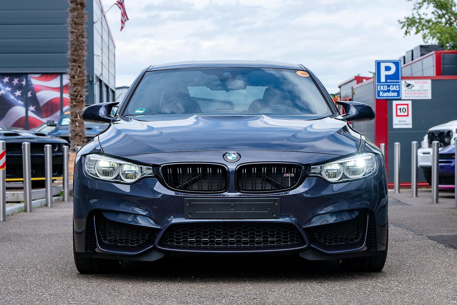BMW M3 M3 30 Jahre Edition 1/500, V-MAX offen 305Kmh