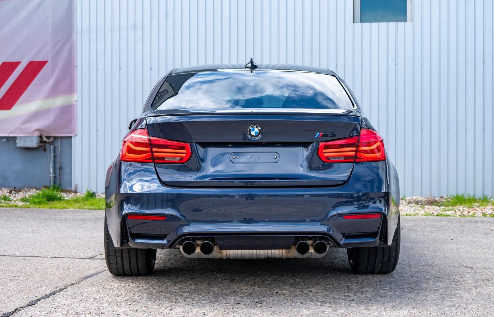 BMW M3 M3 30 Jahre Edition 1/500, V-MAX offen 305Kmh
