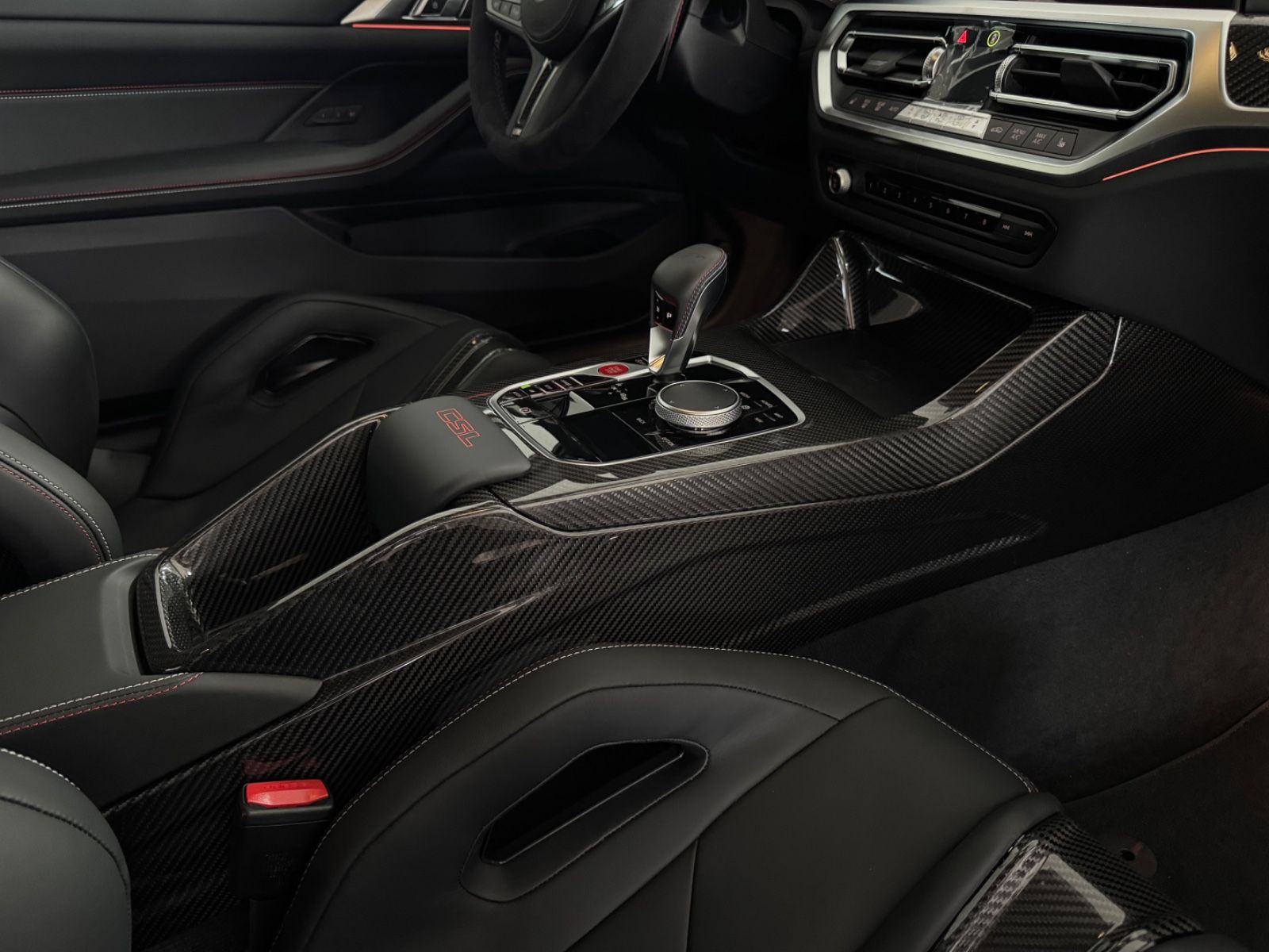 BMW M4 M4 CSL HUD/HIFI/DRIVERS/CARBON