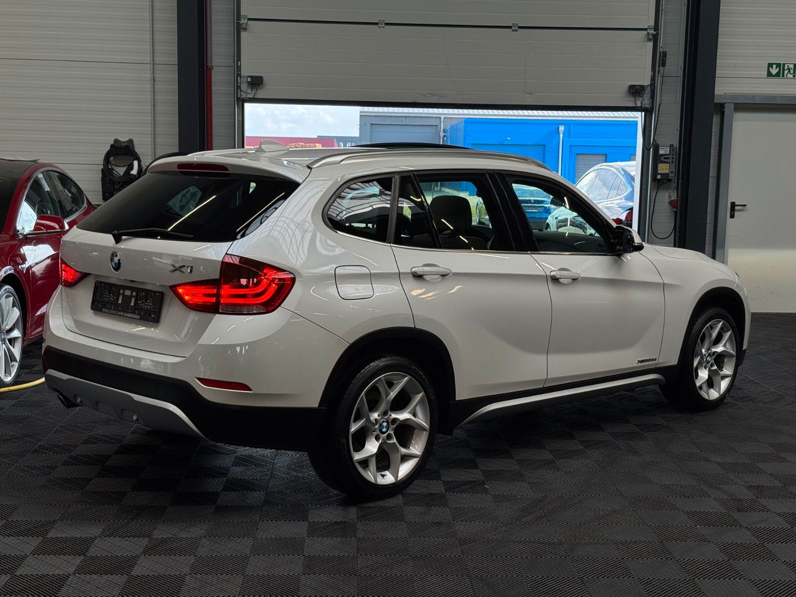 BMW X1 X1 Drive20d | M SPORT | PANO | AHK | SCHECKHEFT