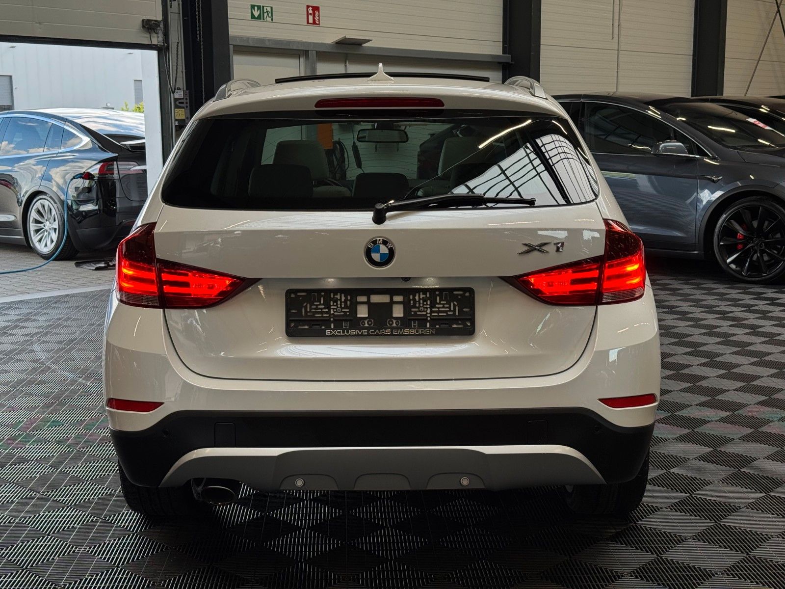 BMW X1 X1 Drive20d | M SPORT | PANO | AHK | SCHECKHEFT