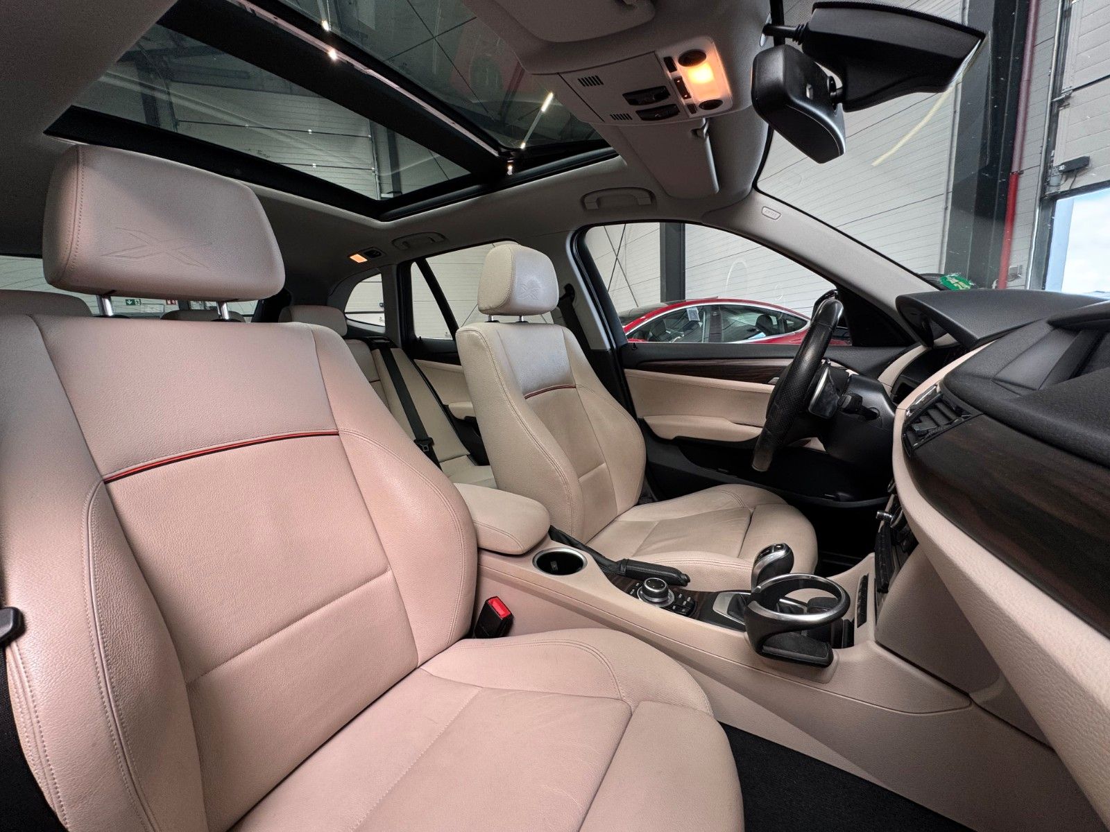 BMW X1 X1 Drive20d | M SPORT | PANO | AHK | SCHECKHEFT