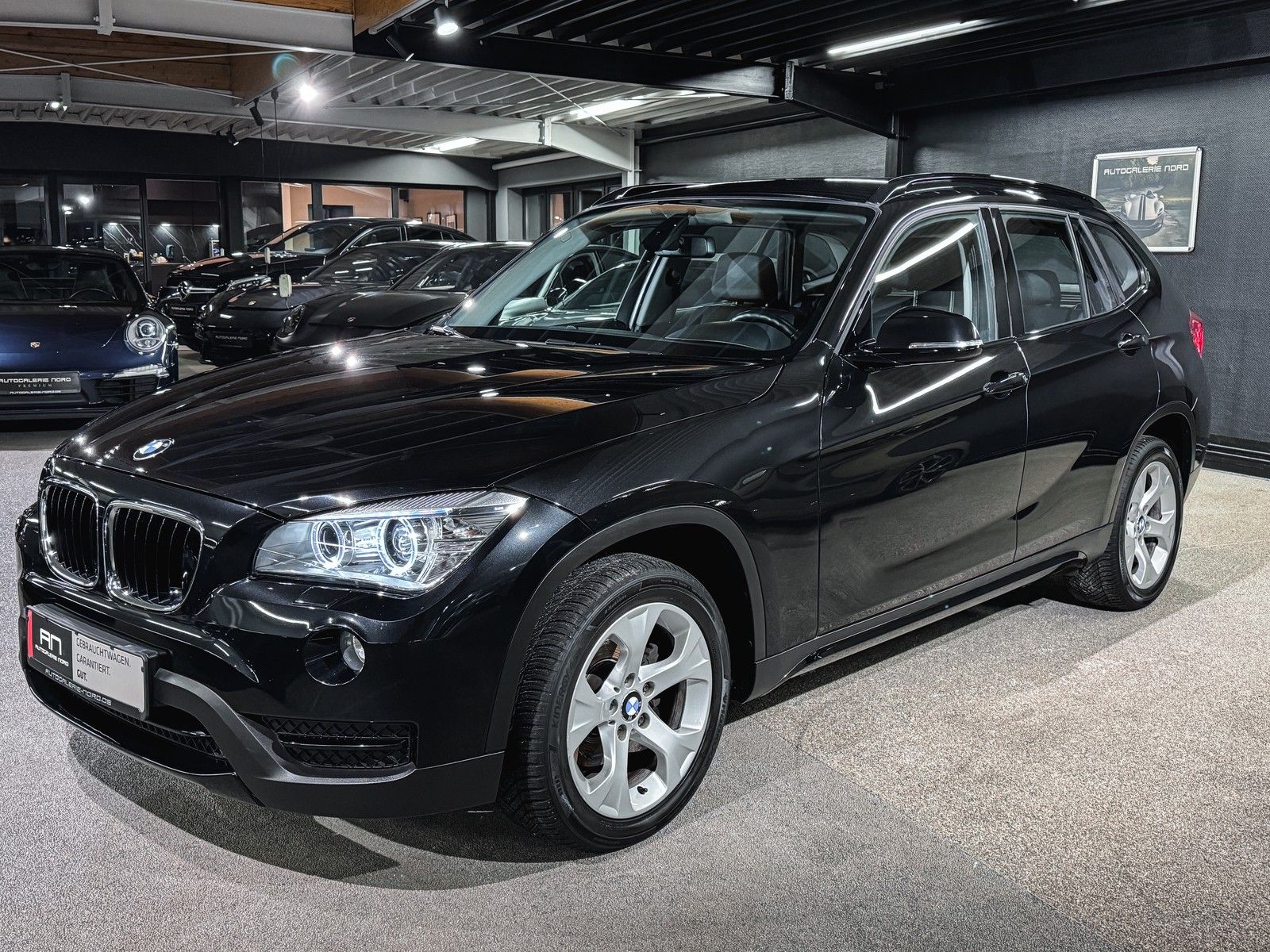 BMW X1 X1 xDrive 18d Bi-Xenon+Navi+PDC+ShadowLine