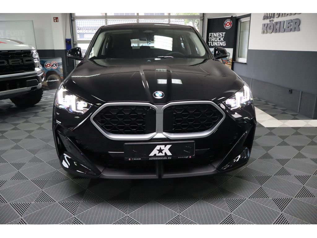 BMW X2 X2 20d Garantie 05/2028 NP: 51.000€ Panorama LED