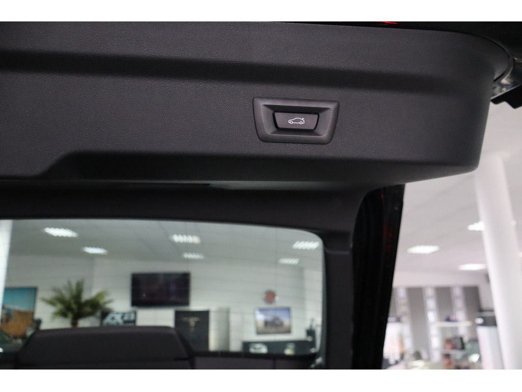 BMW X2 X2 20d Garantie 05/2028 NP: 51.000€ Panorama LED