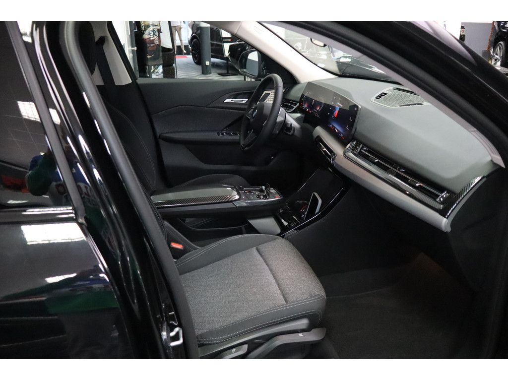 BMW X2 X2 20d Garantie 05/2028 NP: 51.000€ Panorama LED