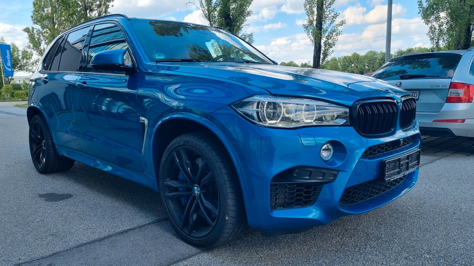 BMW X5 M X5 M Pano LED AHK Webasto Soft HUD MSitze Cam HR