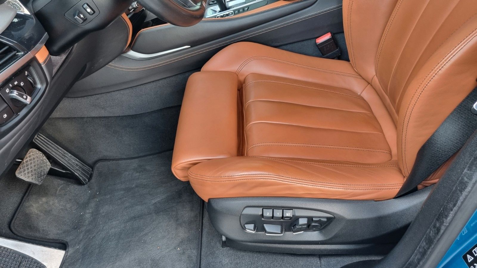 BMW X5 M X5 M Pano LED AHK Webasto Soft HUD MSitze Cam HR