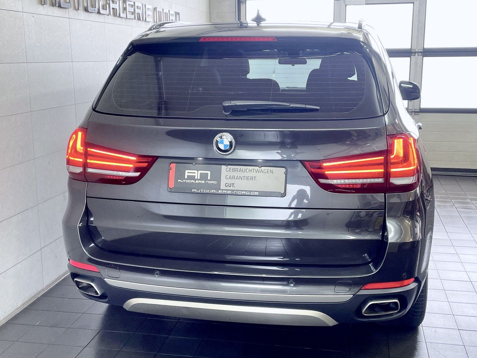 BMW X5 X5 xDrive Design Pano+Nachtsicht+ACC+Soft+HuD+Sh