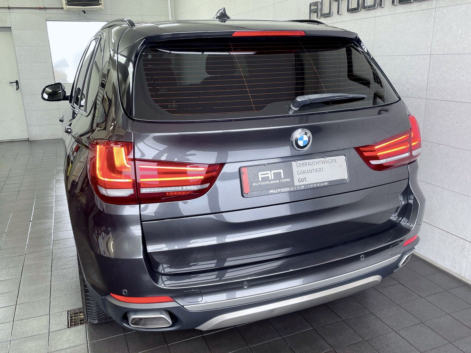 BMW X5 X5 xDrive Design Pano+Nachtsicht+ACC+Soft+HuD+Sh