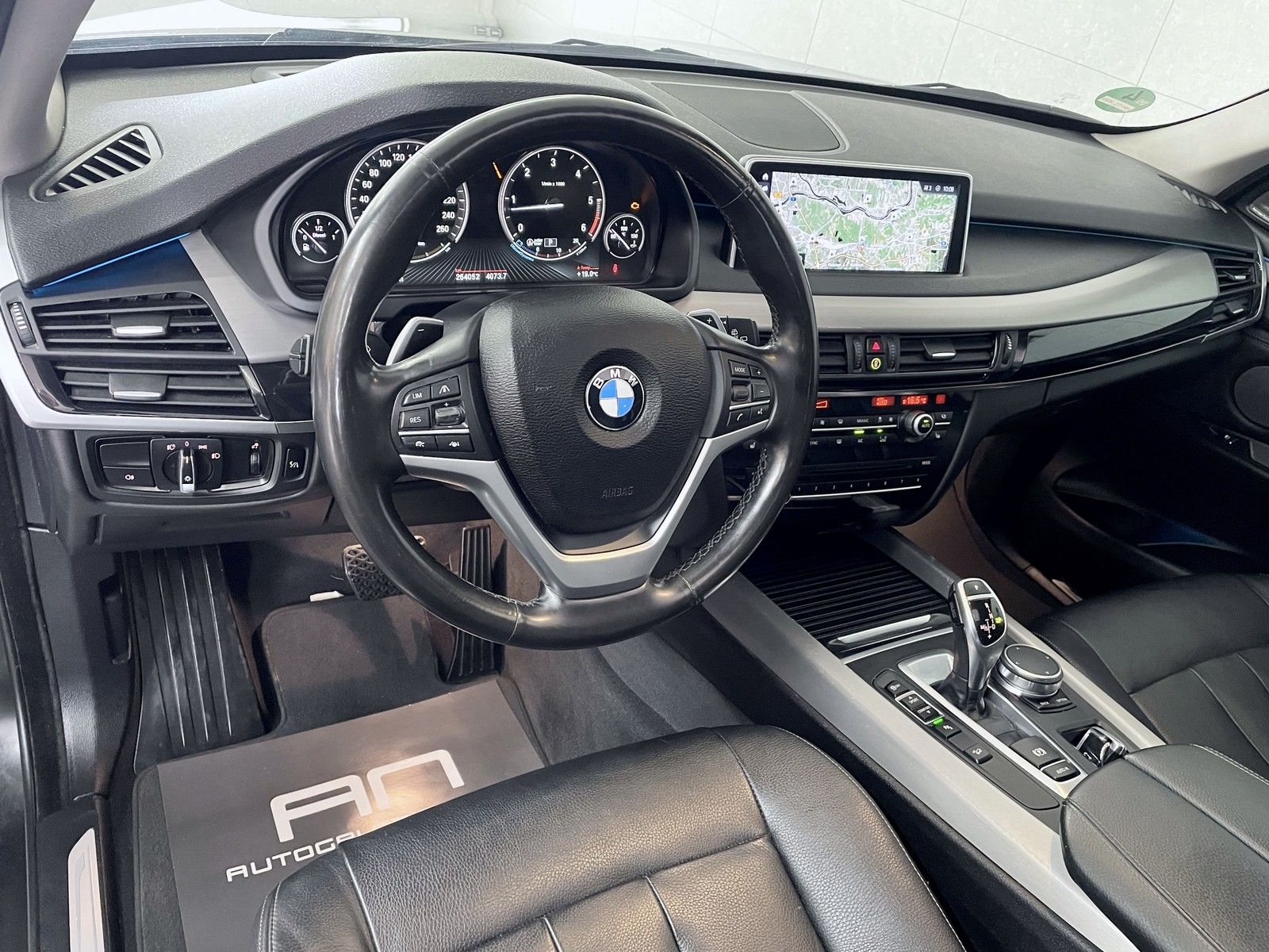 BMW X5 X5 xDrive Design Pano+Nachtsicht+ACC+Soft+HuD+Sh