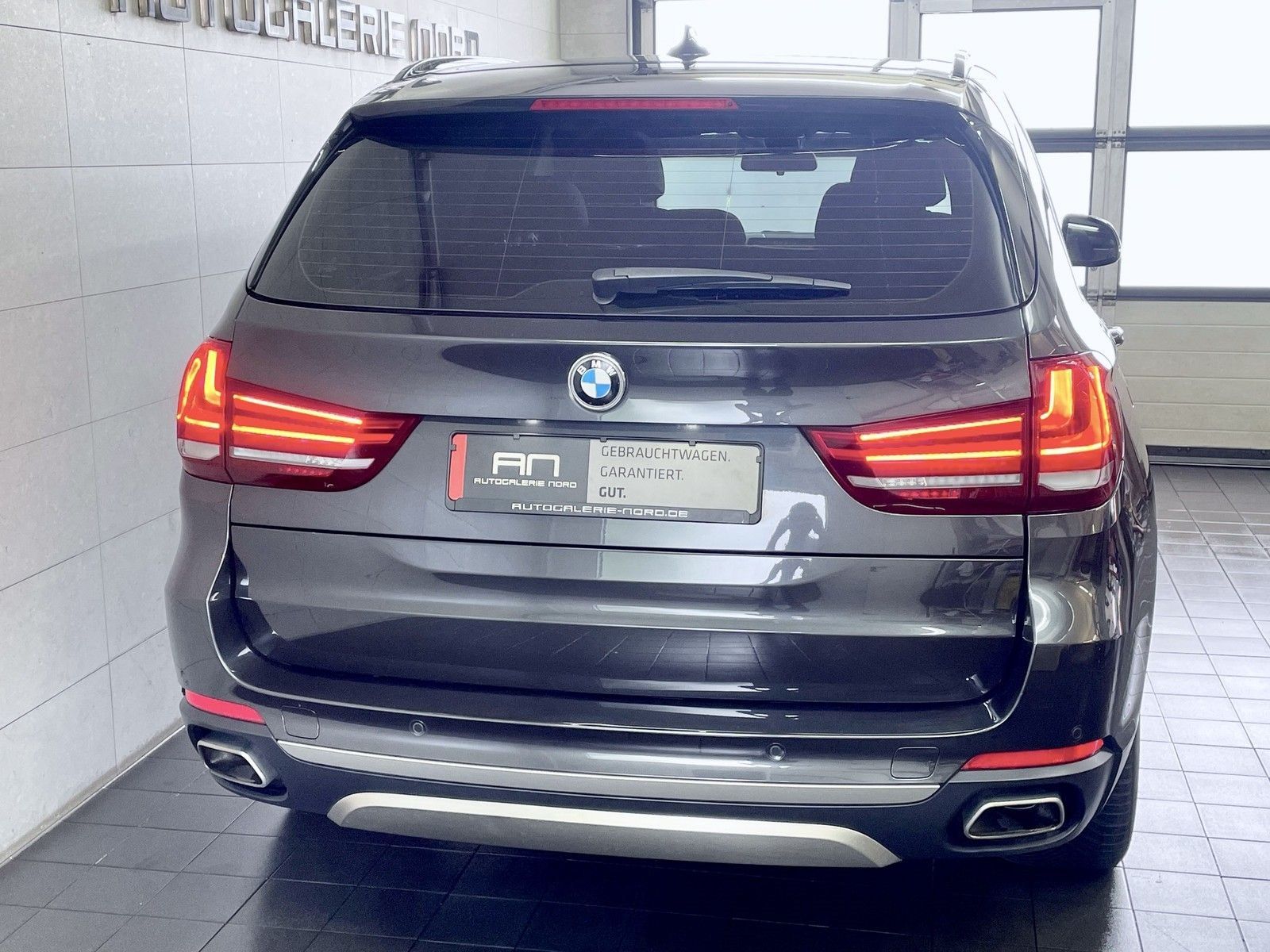BMW X5 X5 xDrive Design Pano+Nachtsicht+ACC+Soft+HuD+Sh