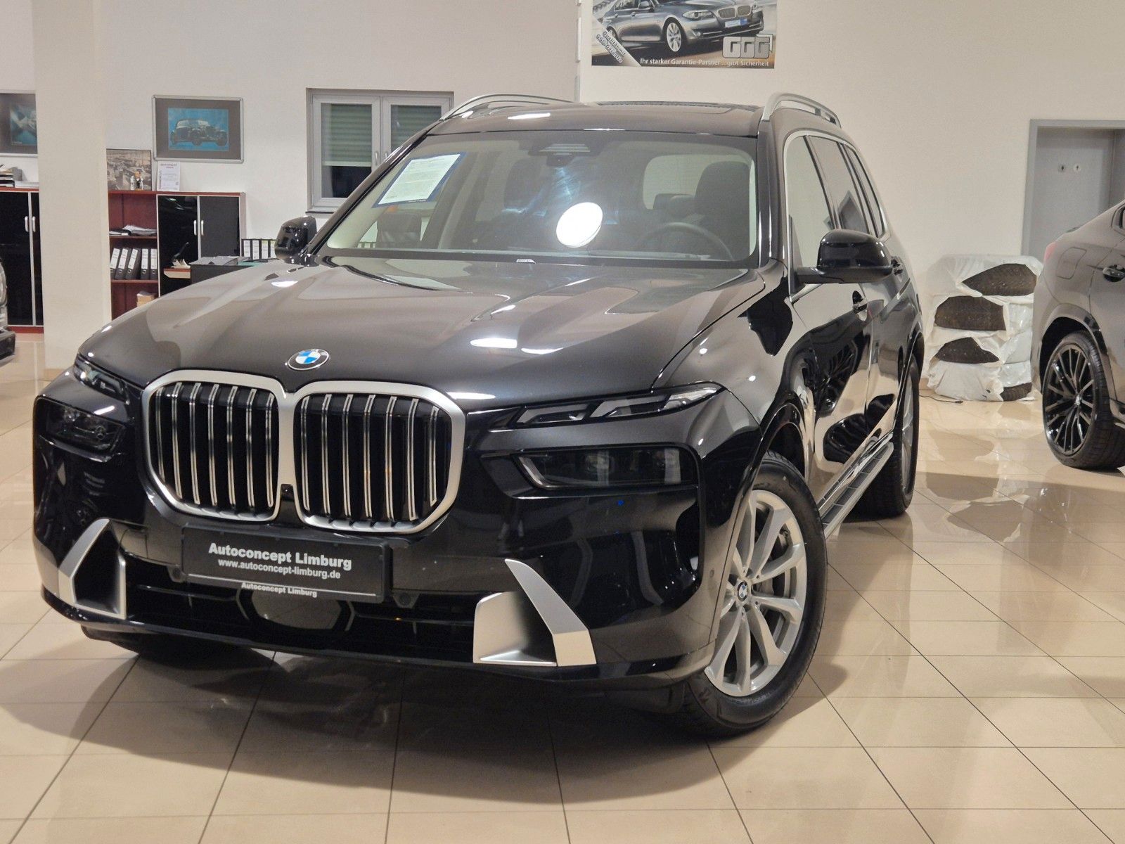 BMW X7 X7 xDrive 40 d/HUD/Pano/AHK/Softclose/7Sitze/LED