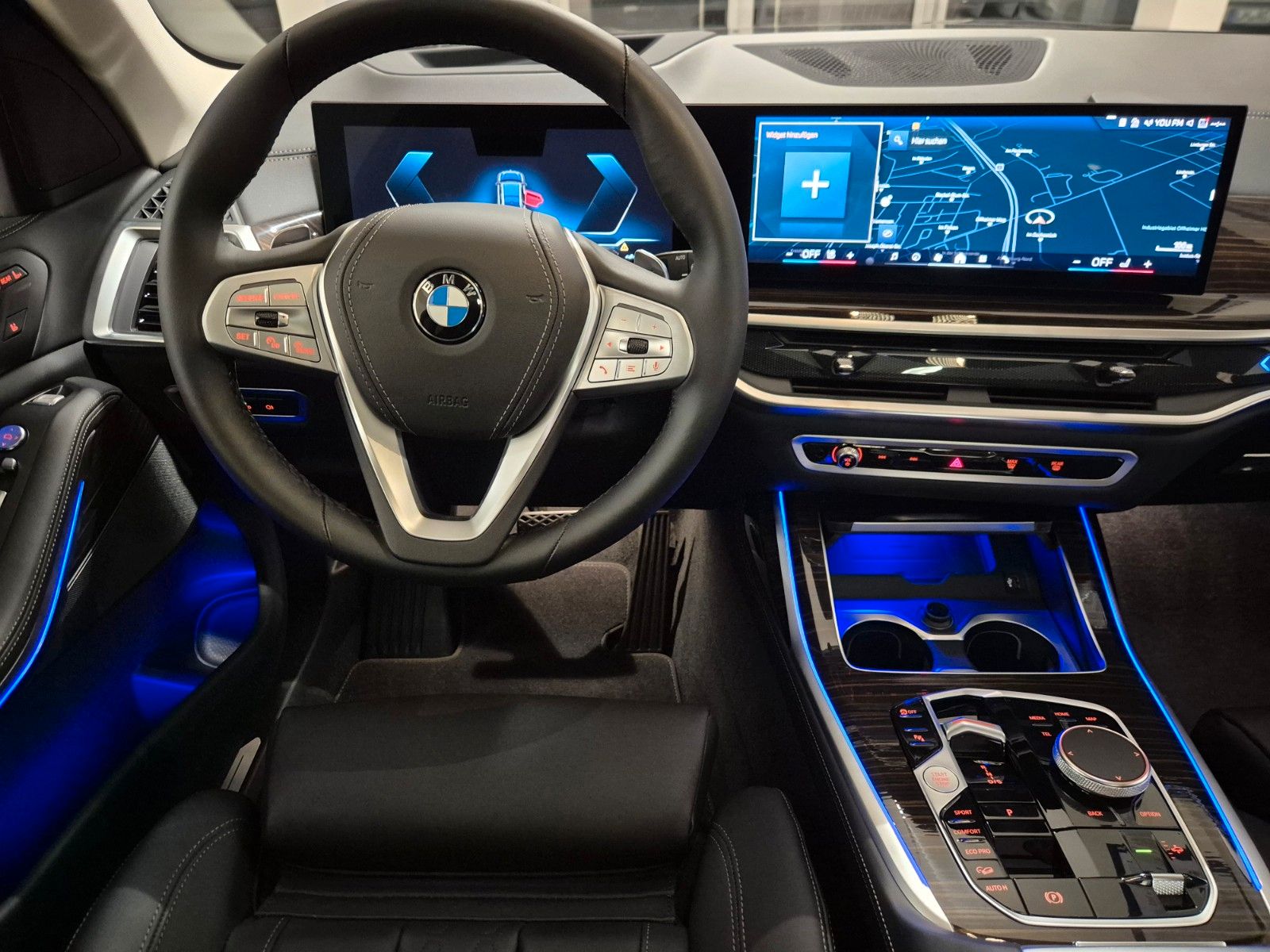 BMW X7 X7 xDrive 40 d/HUD/Pano/AHK/Softclose/7Sitze/LED