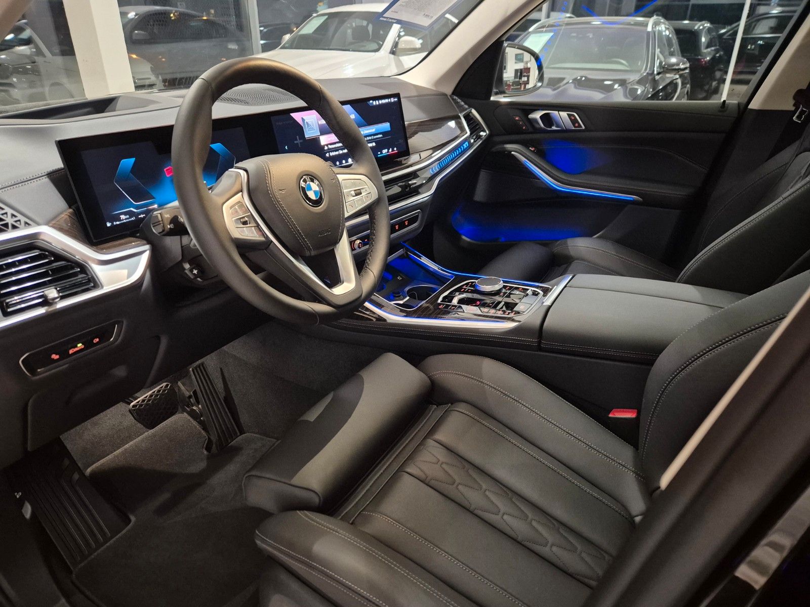 BMW X7 X7 xDrive 40 d/HUD/Pano/AHK/Softclose/7Sitze/LED