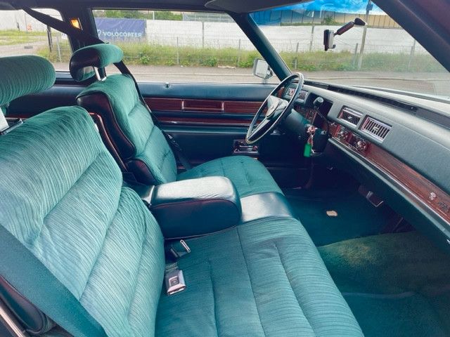 Cadillac Deville Coupe Deville 66.300 km, 3 Jahre Garantie