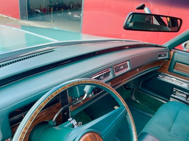 Cadillac Deville Coupe Deville 66.300 km, 3 Jahre Garantie