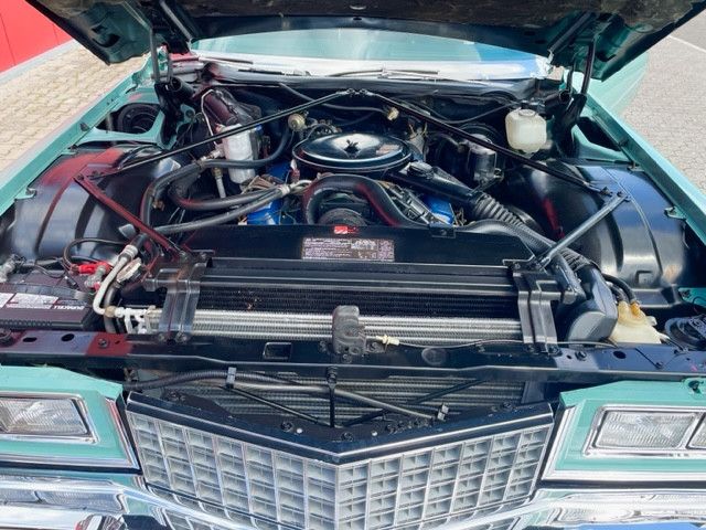 Cadillac Deville Coupe Deville 66.300 km, 3 Jahre Garantie