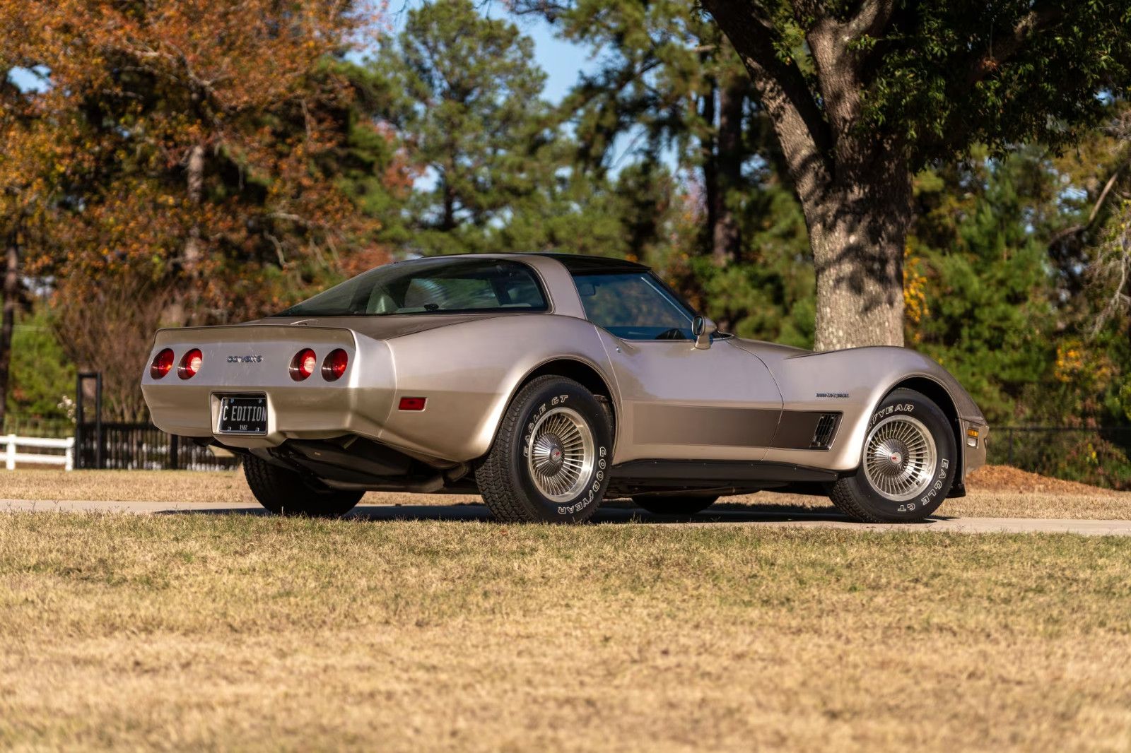 Corvette C3 Collector Edition, 43 km , Neu, 3 Jahre Garantie