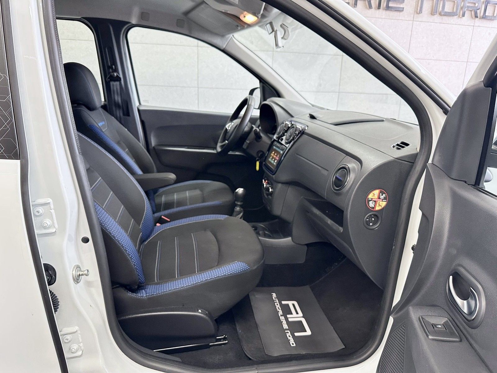Dacia Lodgy Lodgy Laureate Tempomat+7 Sitze+Kamera