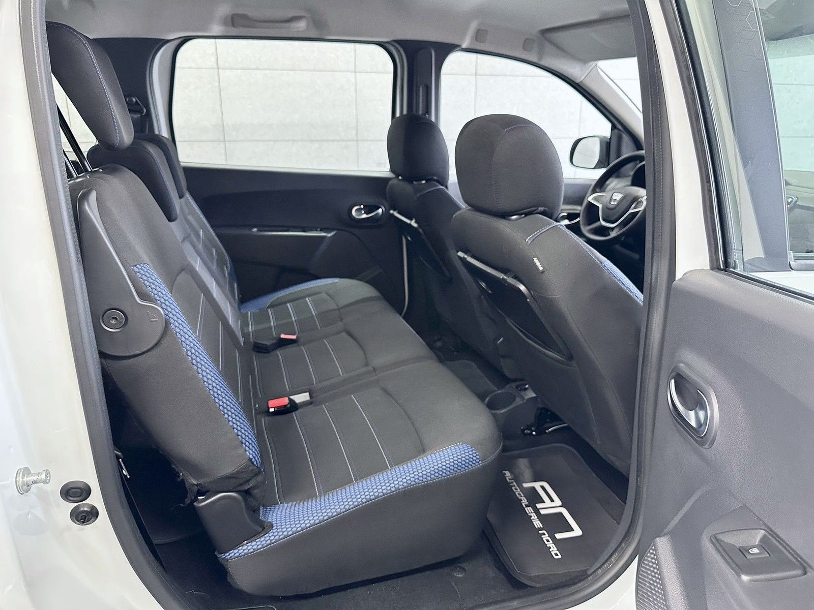 Dacia Lodgy Lodgy Laureate Tempomat+7 Sitze+Kamera