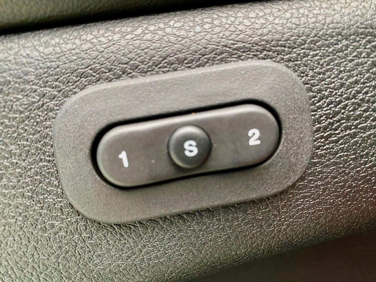 Dodge Durango Durango 5,7 V8 4x4 R/T|AUTOGAS|UNFALLFREI