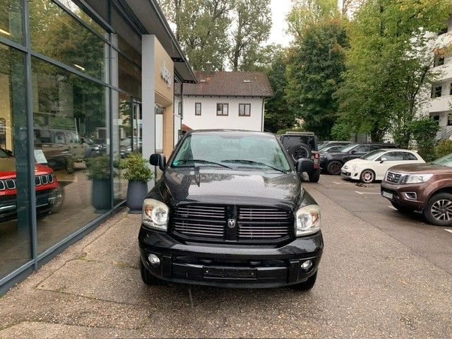 Dodge RAM RAM 1500 Hemi 5,7 Sport mit Gas Top