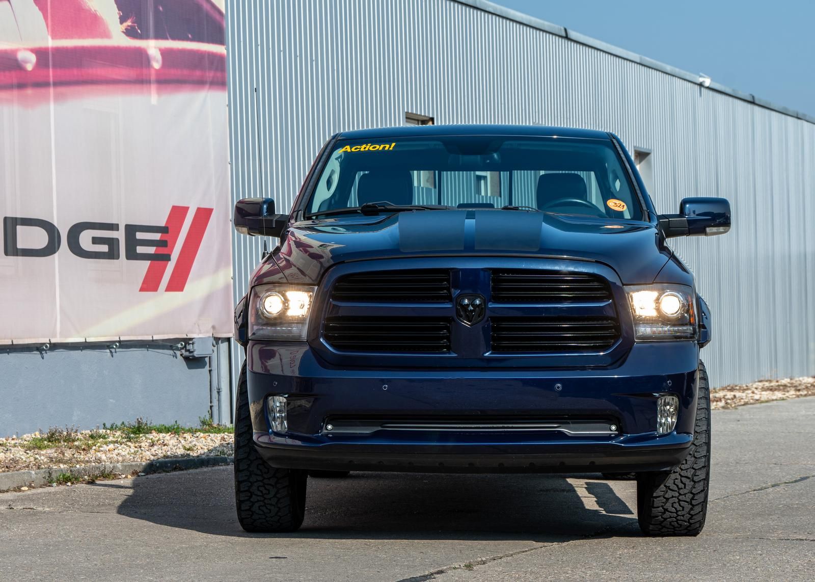 Dodge RAM Ram 1500 Sport 5,7l Quad Cab,Lang,Navi,Sitzhzg.