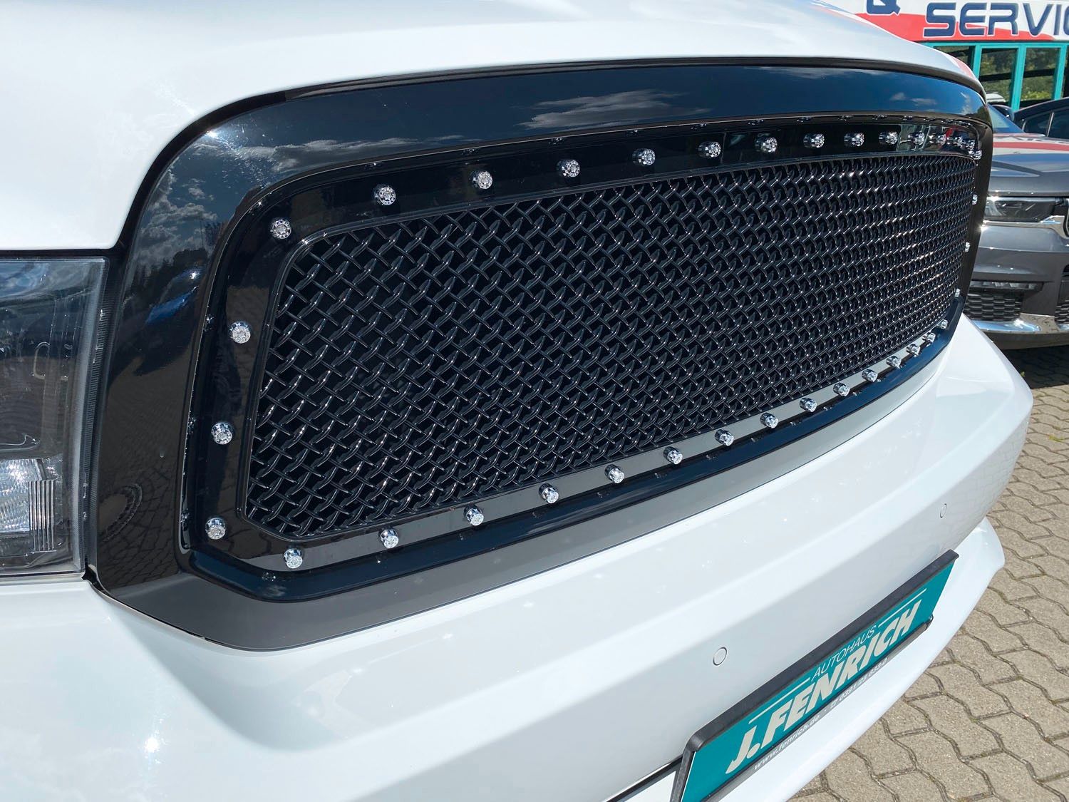 Dodge RAM RAM 5,7 V8 Crew Cab Sport|HÖHER &amp; BREITER|1.HAND