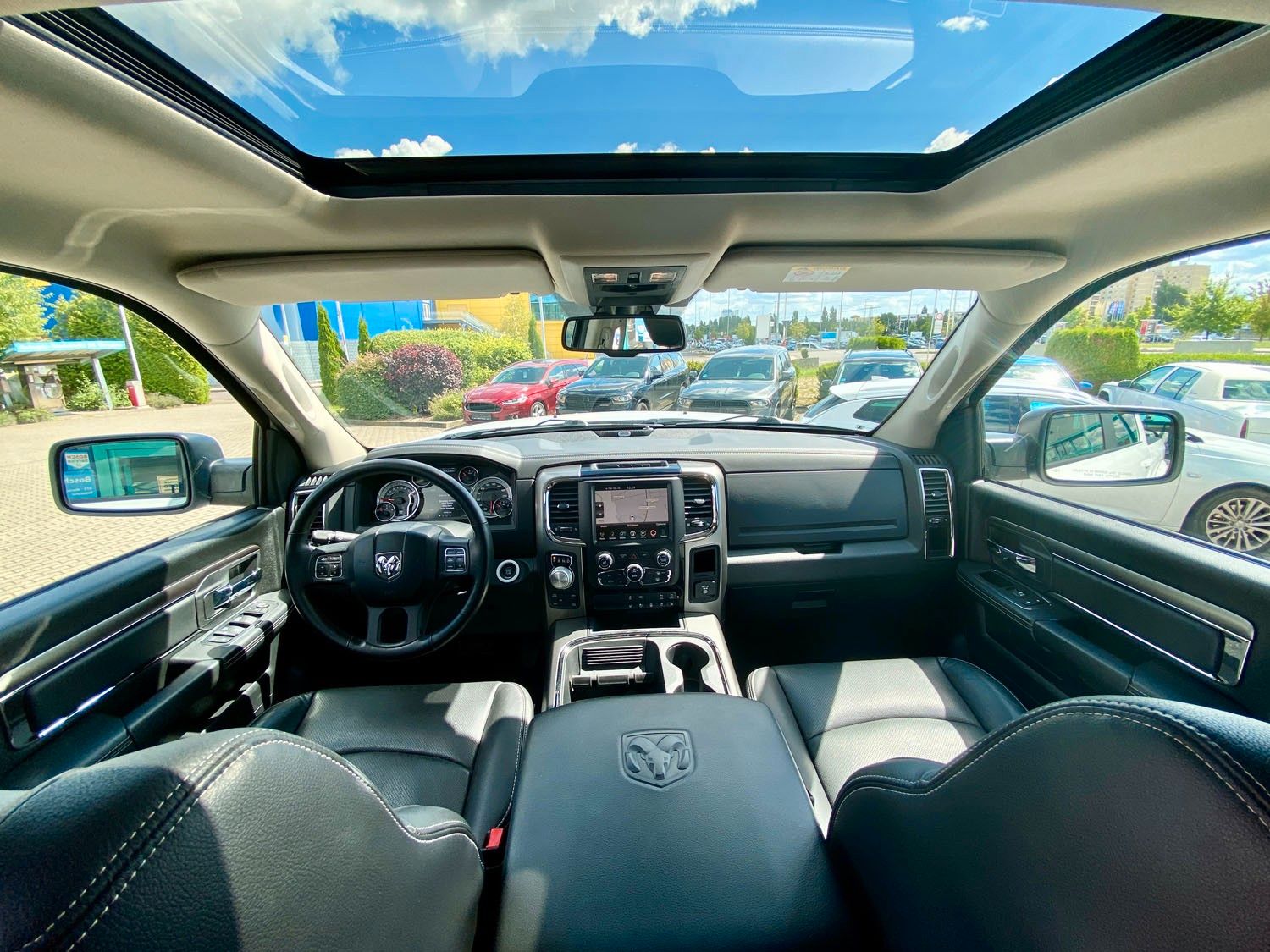 Dodge RAM RAM 5,7 V8 Crew Cab Sport|HÖHER &amp; BREITER|1.HAND