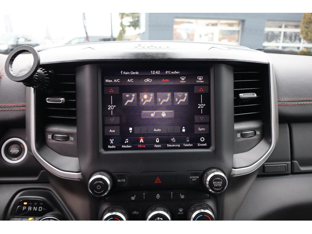 Dodge RAM RAM Big Horn 5.7l V8, 10 Zoll, LPG, NAP, Bügel