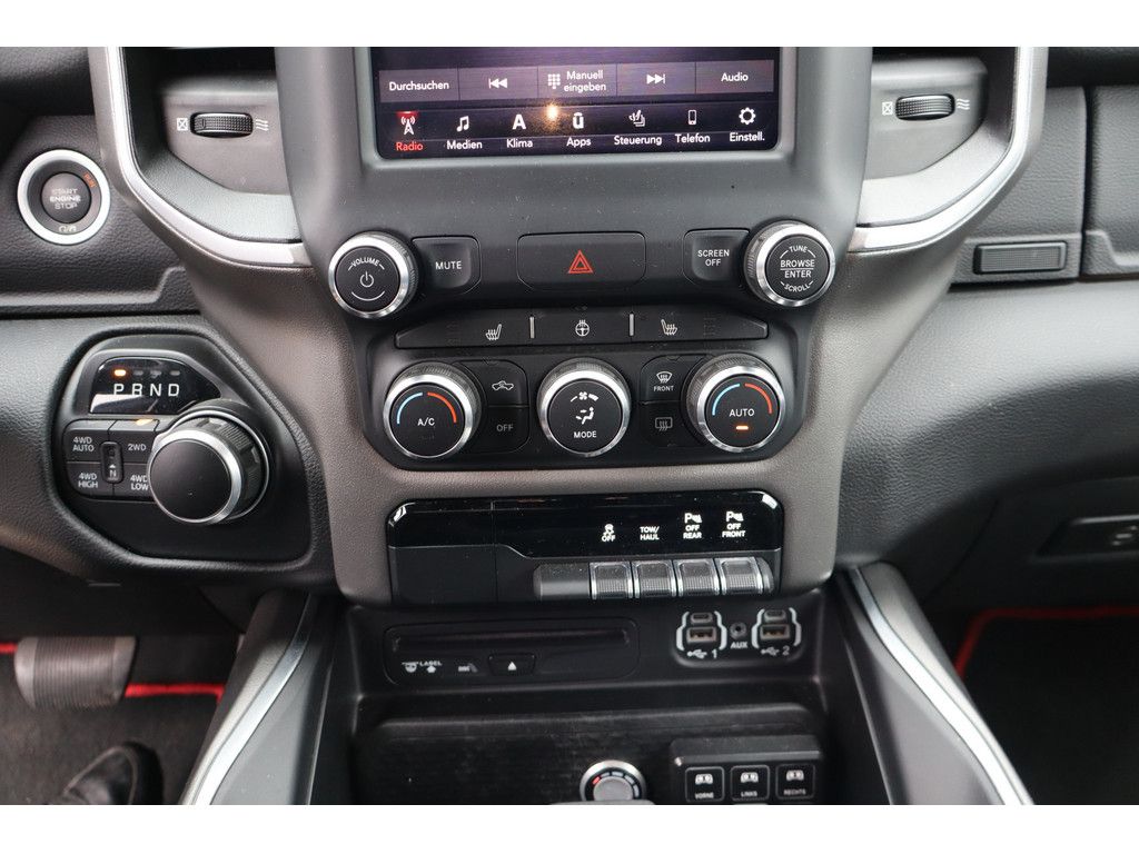 Dodge RAM RAM Big Horn 5.7l V8, 10 Zoll, LPG, NAP, Bügel