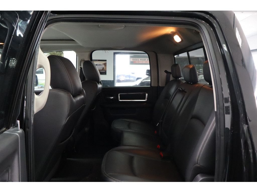 Dodge RAM RAM Laramie Crew Cab LPG, Leder, Schiebdach