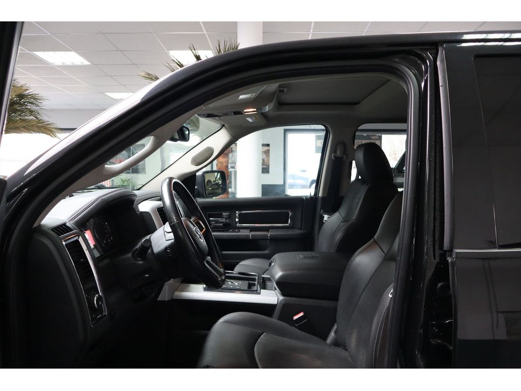 Dodge RAM RAM Laramie Crew Cab LPG, Leder, Schiebdach