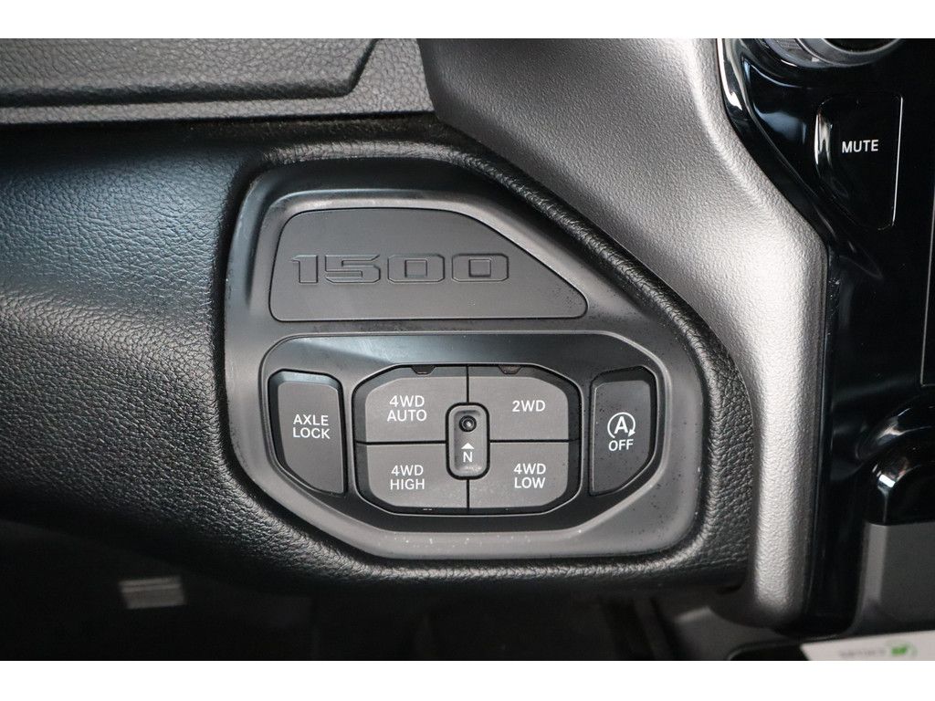 Dodge RAM RAM Laramie GT NIGHT LPG, Pano, Leder