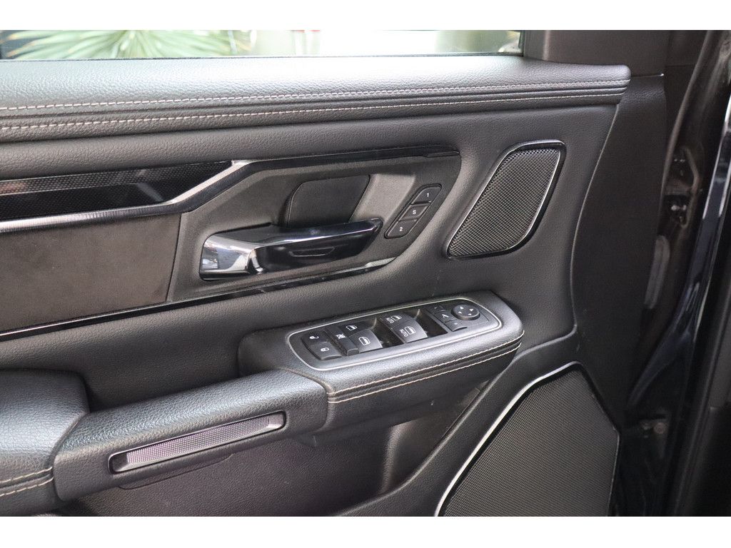 Dodge RAM RAM Laramie GT NIGHT LPG, Pano, Leder