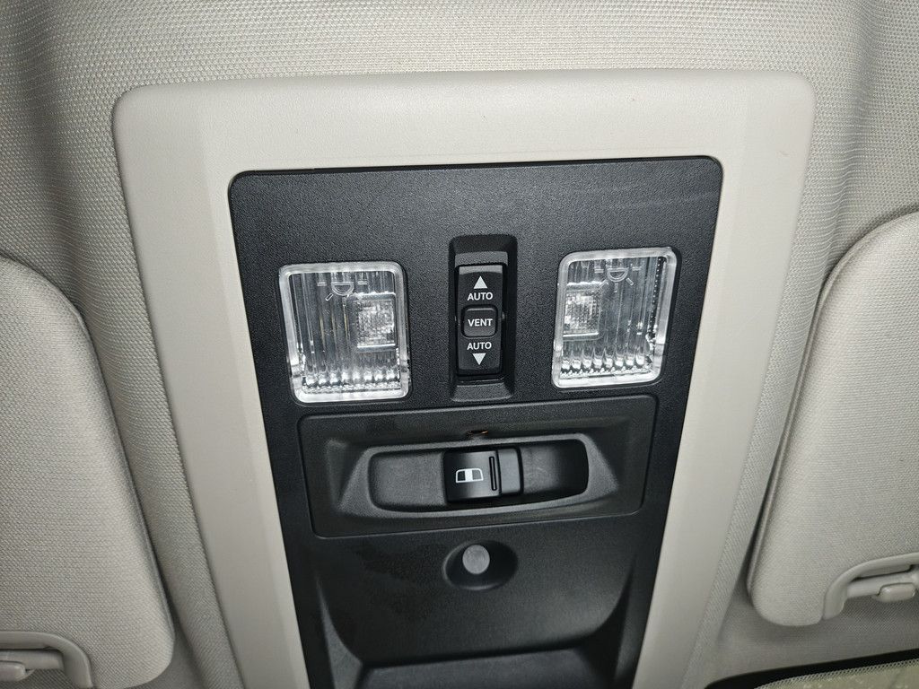 Dodge RAM RAM Laramie Quad Cab Hardtop LPG