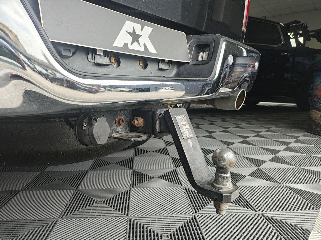 Dodge RAM RAM Laramie Quad Cab Hardtop LPG